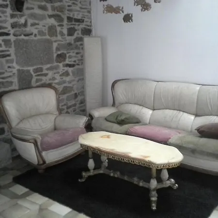 بيت للعطل Saint Germain Glomel